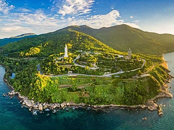 山茶半島、靈應寺